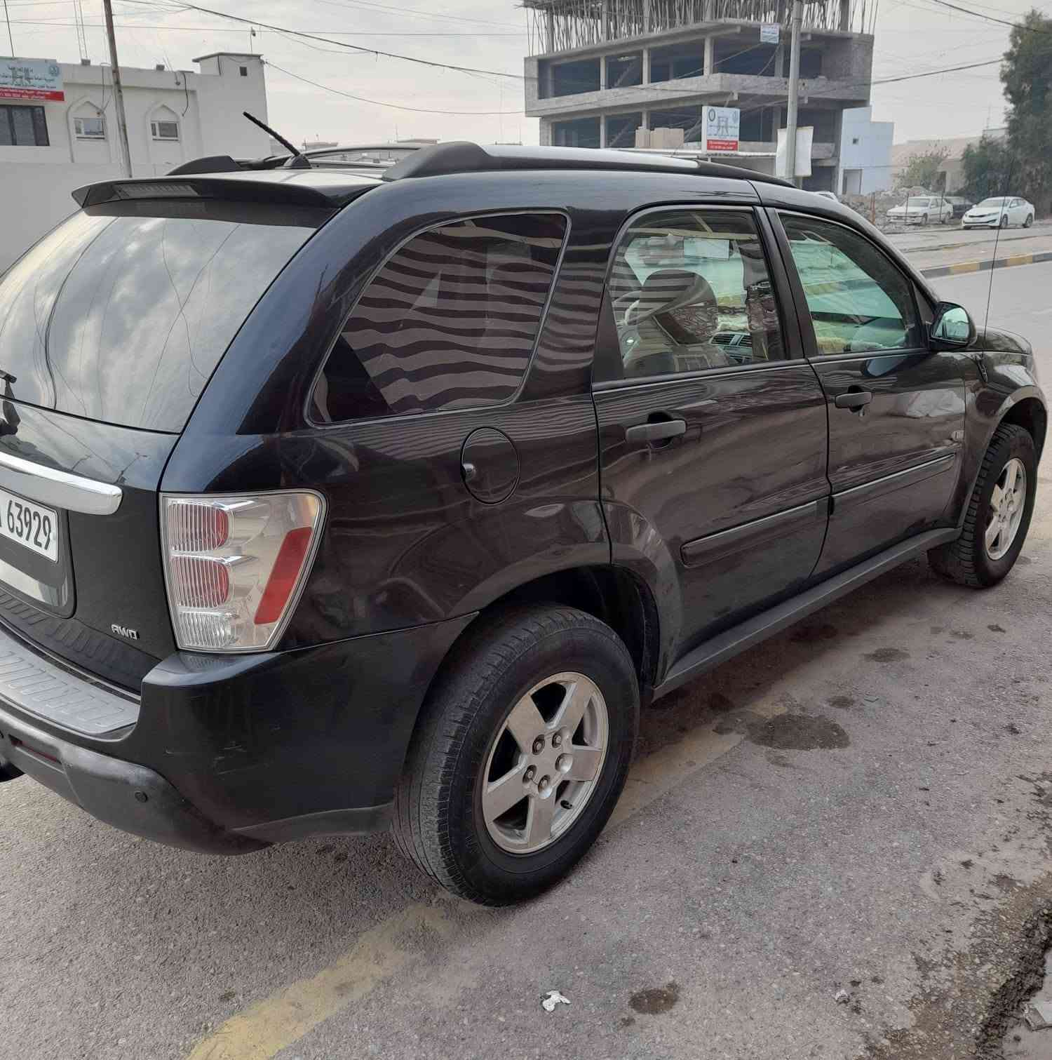 🚗 للبيع: شيفورلييه ايكونكس (Chevrolet Equinox) موديل 2006السيارة متواجدة في [الموصل حي البكر] 
وحالتها ممتازة وجاهزة للاستخدام المباشر.📌 المواصفات الأساسية:الموديل: 2006اللون: أسود ملكي (كما يظهر في الصورة)رقم اللوحة: دهوك (24-A 63929) رقم مميز والسنوية مجددة

 حجم المحرك: 6 سلندر 3.4 لتر 
المواصفات الإضافية والوضعية:التبريد والتدفئة شغالين بكفاءة عالية.السير والترايش بحالة ممتازة .صالون داخلي نظيف ومريح جداً للمشاوير الطويلة والعائلية. حالة الصبغ، بيه فقط چاملغ الأمامي اليمين مصبوغ مال تقحيل .💵 السعر والاتصال:السعر المطلوب: [ السعر  85 ورقة وبها مجال بسيط]
للتواصل والاستفسار: الاتصال مباشرة على الرقم: [***********]
