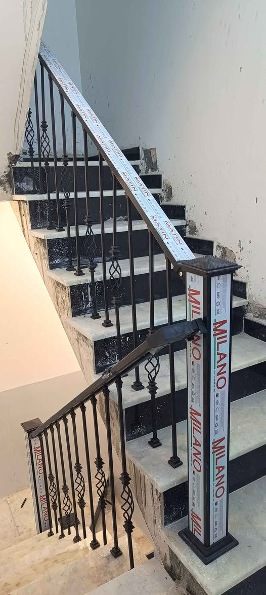 🔹 محجرات ألمنيوم بتصاميم ه🔹

نقدم لكم أجمل محجرات الألمنيوم المناسبة للدرج والبلكونات،
تصاميم أنيقة تضيف لمسة فخامة وأمان لبيتكم.

✔️ جودة عالية
✔️ شغل مرتب ودقيق
✔️ تصاميم حديثة تناسب كل البيوت
✔️ أسعار مناسبة

للحجز والاستفسار راسلونا على الخاص

أو الاتصال على الرقم:
📞 ***********

📞***********

اختار الفخامة… وخلي بيتك يبرز بالأجمل ✨ بغداد, العراق
