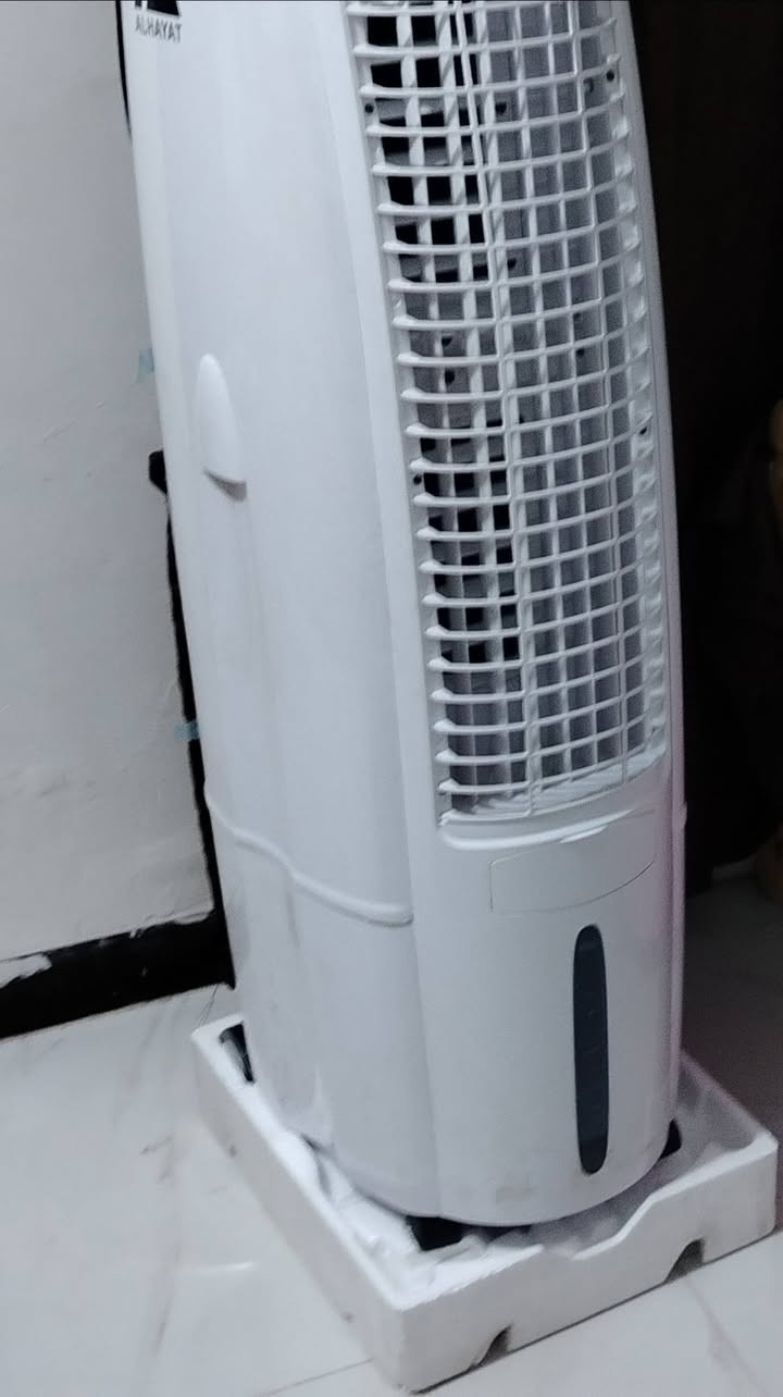 مبرده للبيع
للبيع مبردة جديدة بالكارتون لم تستخدم نهائياً سبب البيع ما أحتاجها حالتها جديدة 100% هواها بارد ثلج السعر ٢٨٠ الموقع حله قرب شارع 60 للتواصل اتصال ***********
