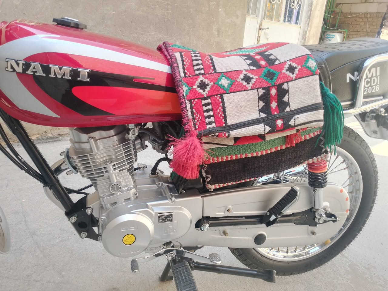 سلام عليكم دراجه اربعه كير متيازموديل 2027 صارله شهر من طالعه من الواكيل مكان كربلاء طواريج الي يريده اني برسم الخدمه وهاذه رقمي (*********** )   
(***********)
