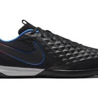 ملابس • كل قطعة