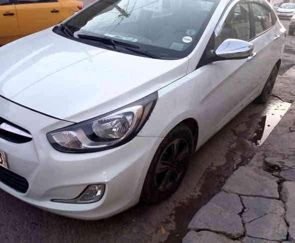 اكسنت خليجي 2012 رقم بغداد انكليزي محرك 1600 سنندر. شاشة وكاميرة وتحكمات ستيرن تخم ويل كب  حساس خلفي نظام اقتصاد وقود  نظيفة تبريد ثلج باتري جديد صدر ايخبل  السعر 97 مكانه الشراي يتصل ***********
مكانه بغداد المعالف
