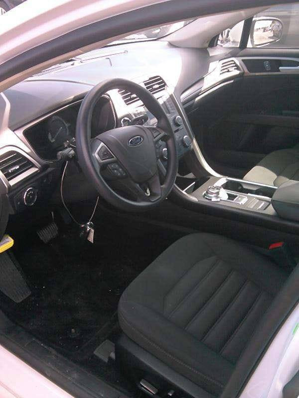 فورد فيوجن 2018 se فووول عدا الفتحه 
سليمه ولا ايرباك طاك بيهه
محرك 2500 تنفس طبيعي مكفول 
مري كهرباء واشاير بالمري
موصفاتها تدفئه كشنات كشنات كهرباء السايق والصدر🌋
  رادار خط مسار  نقاط عمياء 🌏
رادار جانبي 
دشبول شاشتين 🌃

تشغيل عن بعد 🚥

 كير ماوس ومبدل الزيت مالته والفلتر بالشركة كامل🛢

 منضومة لايت عالي ناصي زنون درجه اولى🔦🔦

صدر امامي خلفي جديد 

بلاد حساسات اطارات + تخم تاير جديد ☸️

 كاميرا خلفية 
رقم شمالي يعني تخلص من الغرامات 
رقم الجديد وسنويه جديده 
السعر 135 وبيها مجال وتدللون

 السيارة كليين تايتل 
بالعراق بس انصبغ جالملغ الصدر اثر شخط دراجه صبغ درجه اولى 
للأتصال *********** بغداد, العراق

