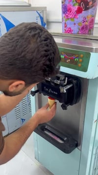 مكينة خياطة • صينيه • ضمان مكاني