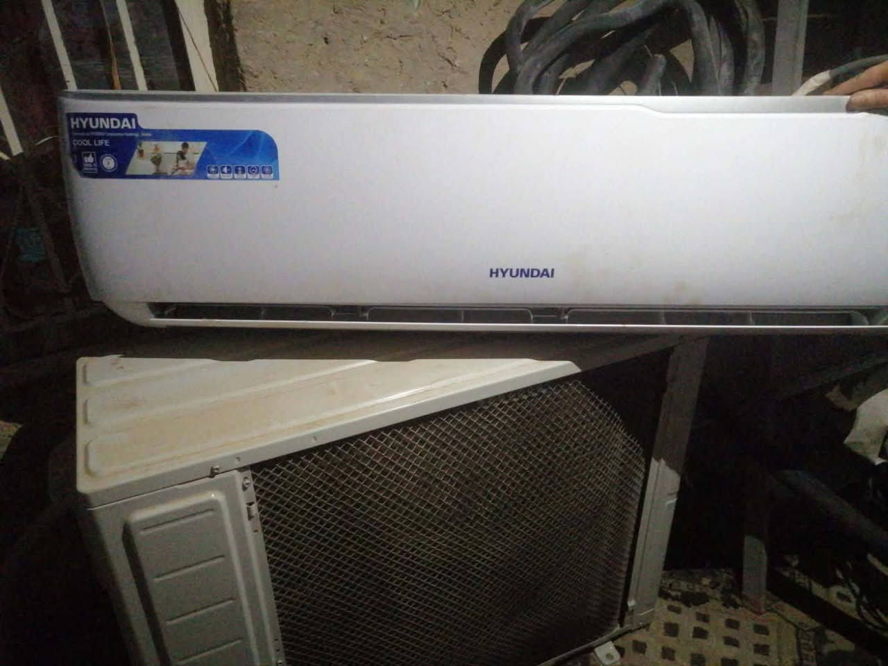 #للبيــع 
سبلت باندا 2 طن 
مستخدم شهر واحد
شغال ع الفحص
مكان رمادي


**إذا كنت صاحب هذا الإعلان وتريد حذفه لأي سبب، رجاءا أرسل رسالة إلى الدعم الفني**