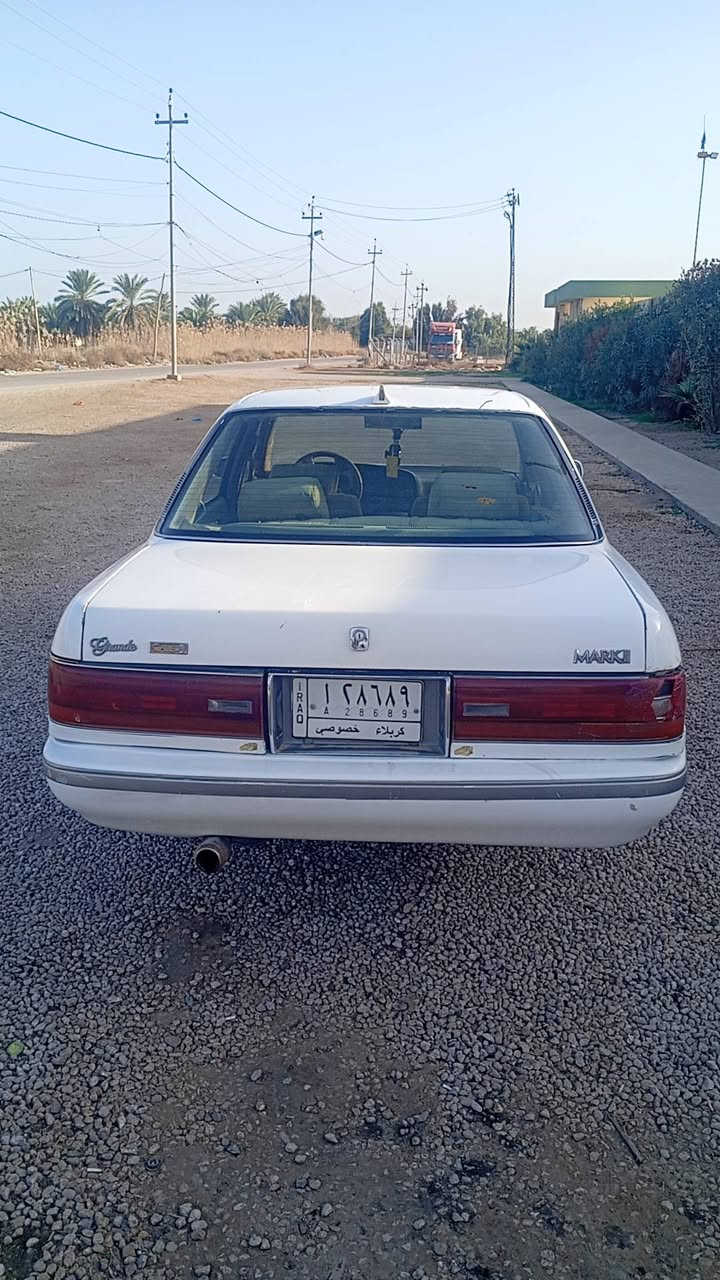 السلام عليكم للبيع سياره مارك تكم كربلائيه مديل 1992 مكفوله من الكصه والضربه وحته من الصبغ العام للمعلومه سياره بيه مكانات صبغ بس ابيع احزام افضل الك كير بل جيس مكينه بيه شويه بس بل كفخ تبين دخانه قليله وتروح حته تنقيص مابيه سياره جديه  غرفه كلش حلوه السعر 48وبيه مجال الاستفسار اتصل وبيك خير وتدلل ***********
