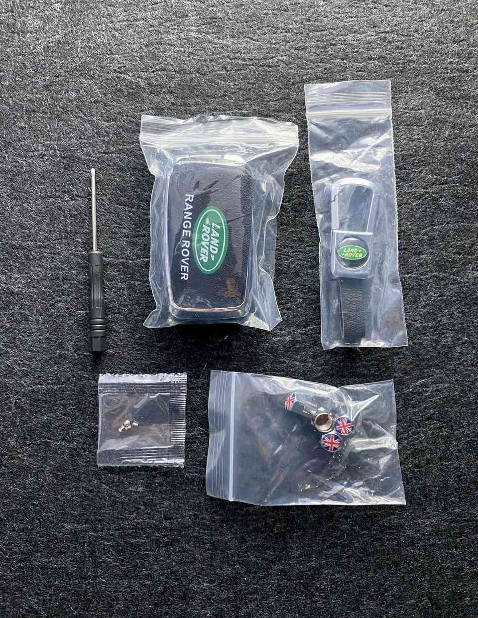 كفر مفتاح ماركة اصلية لسيارات Land Rover و Range Rover 🔑
جديد بالكارتون  📦
مع أغطية ولف تاير شعار بريطانيا عدد 4 
جدد

🔘ينباعن كلهم سوه

للاستفسار راسلني 📩
متوفر توصيل 🚚 

#رينج_روفر #RangeRover #LandRover #اكسسوارات_سيارات #كفر_مفتاح #مفاتيح_سيارات #CarAccessories #RangeRoverSport #RangeRoverEvoque #اكسسوارات_رينج_روفر


**إذا كنت صاحب هذا الإعلان وتريد حذفه لأي سبب، رجاءا أرسل رسالة إلى الدعم الفني**