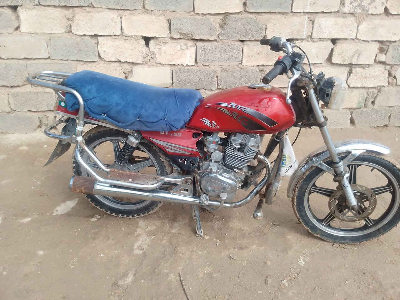 السلام عليكم شباب مطور فيوام للبيع استفسار الرقم ***********
