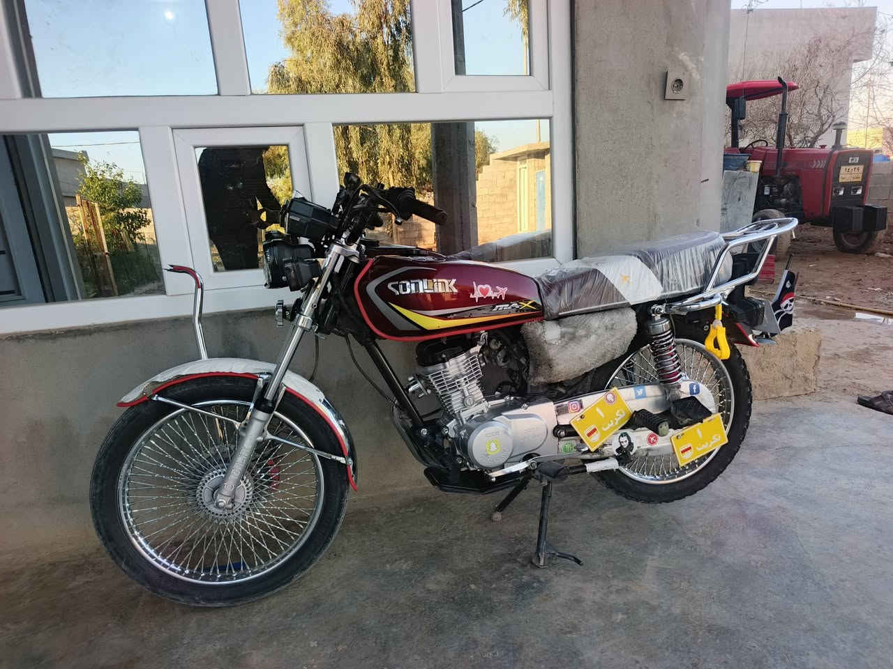 السلام عليكم للبيع ماطور سولنك موديل 2023 محرك كبس ما مفتوح كهربايات كله شقال اوياله مصطره نشاط فول السعر 550 او هاذه رقمي ***********
