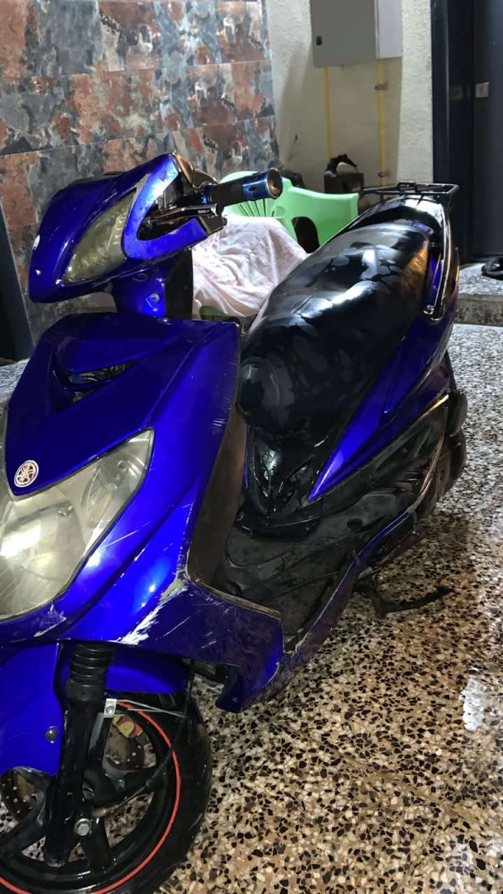 سلام عليكم
للبيع سكنس فحل نوزل دراجه ناشفه وحلوة مكينه ناعمه ونظيفه لا تبخير لا نضوح
رايدها ب٦٠٠ الف 
مكاني بغداد الدورة 
***********
