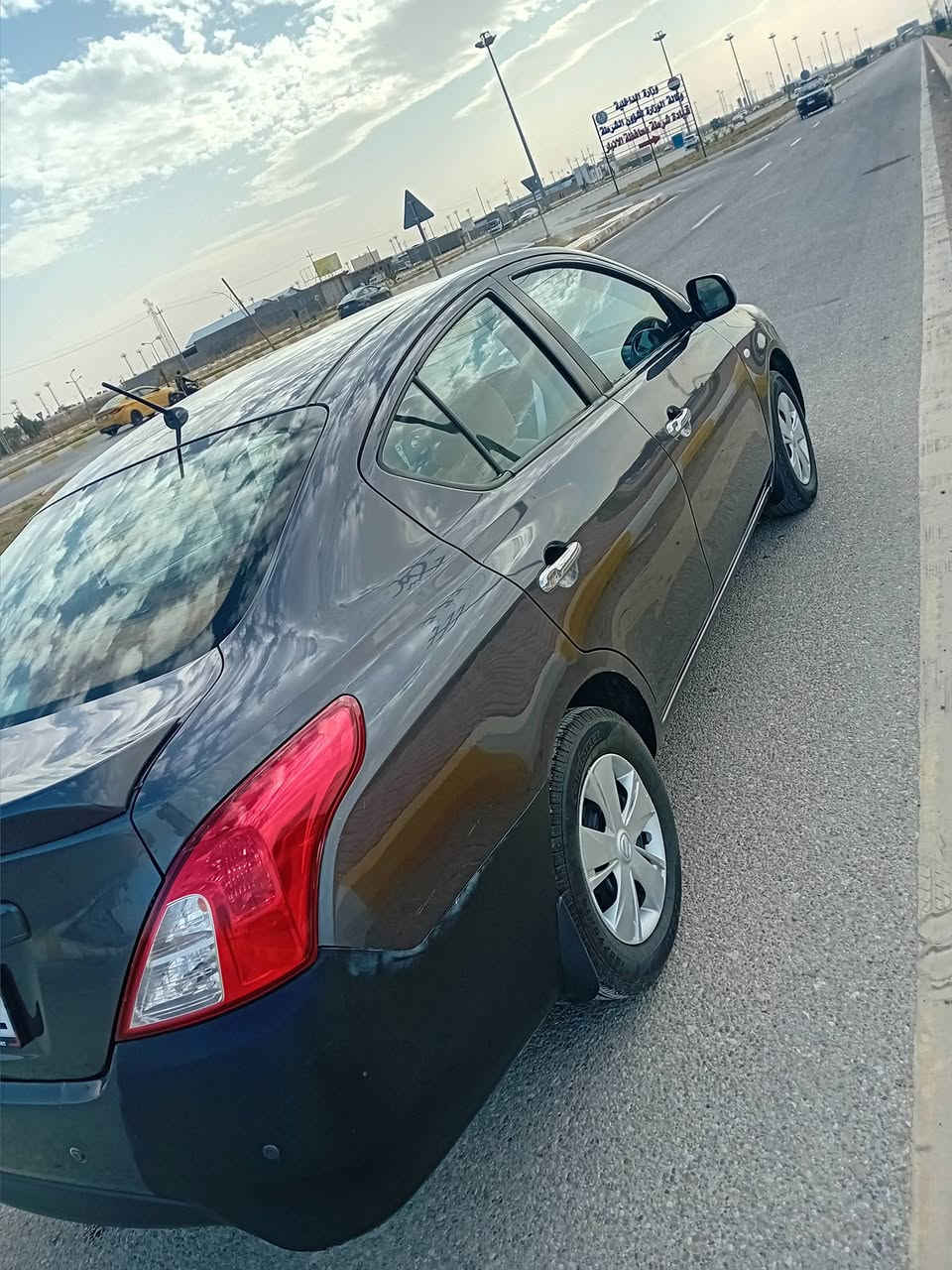 بسم الله يا الله 
نيسان سني للبيع 
موديل 2019
رقم اربيل تحويل مباشر المالك الشرعي عربي سكن الرمادي 
محرك كير كله ع شركه ممفتوح 
تبريد تدفئه شرط 
تخم تاير جديد بطاريه جديده 
سياره بيه جاملغ امامي ونص البنيد صبغ بدون معجون 
بدون ضربه باقي سياره كفاله 
جاهزه من الدعاميه لدعاميه الف متصرف عليه 
المسافه المقطوعه 130الف 
مكان السياره الرمادي 
السعر 97🖐    وبيه مجال 
الشراي يتصل وبلخدمه 
***********
***********
