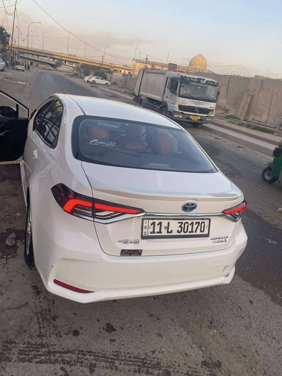 تويوتا كورلا هايبرد شكل الخليجي HEV موديل 2024
‎فول‎ الفول كشن كهرباء
‎بصمة 
رادار تحديد مسار 
كروز سرعة 
اوتو هولد 
هاند بريك بصمة 
سلايد روف 
كشنات جلد 
شاشة تدعم كار بلي 
مود درايف 
تبريد قطعتين خلفي وامامي 
منافذ تايب سي اشاير بالمري ومعروفة مواصفاتها الباقية   
‎السيارة ماشية 15.000
‎باسمي تحويل مباشر 
‎عنوانها بغداد 
‎السعر 157$ مجال بسيط جدا
هاتف ***********
