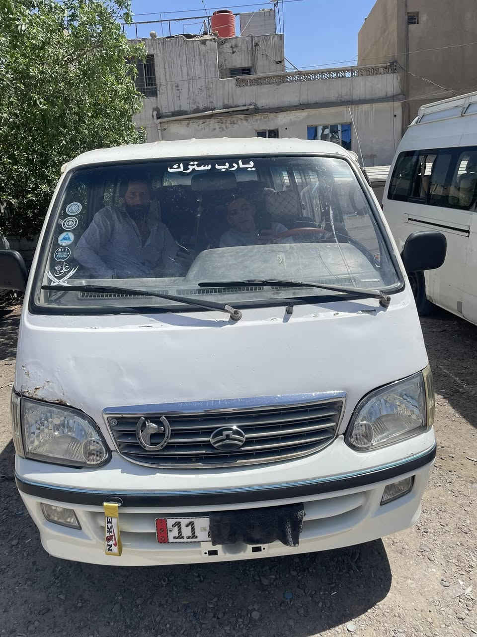 السلام عليكم 
فتون دير ٢٠٠٩
مكينة بيه صوت بدون تنقيص كير اكسن مكفول 
السيارة مصفرة تحويل مباشر 
السعر 45وبي مجال 
اتصال فقط 
***********
