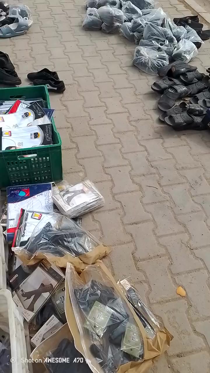 سلام عليكم ،اليوم الثلاثاء متواجدين في قضاء كميت قرب الكراج للساعه 6عصرا ،اليوم اسعار مناسبه جدا جدا بجايم ب٣ احذيه وشحاطات تنزيلات ،اهلا وسهلا بكم


**إذا كنت صاحب هذا الإعلان وتريد حذفه لأي سبب، رجاءا أرسل رسالة إلى الدعم الفني**