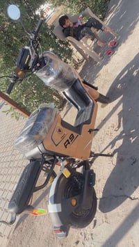 دراجه للبيع آر 9 دراجه فول بصمه كرتين سويجين سعر 350قفل رقم 0777687009...