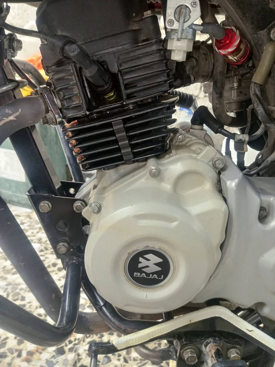 سلام عليكم بوكسر لبيع موديل 2023
دراجه خير من الله اوراق اصليه لا تنقيص لا تبخير مكينه 
ناعمه مكاني بغداد حي العامل ، سعر مليون 950وبيه مجال
***********
