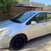 نيسان فيرسا • ٢٠١٠ • ٨٠٠٠٠ ميل