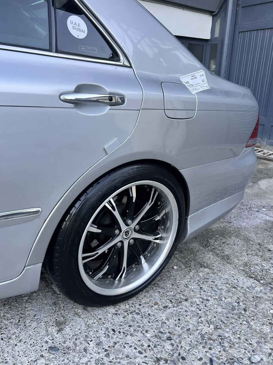 بەناوی خوای گەورە و میهرەبان  

تاقمێك تایەو ویلی ٢ سایز شتی جوان
تەنها یەك تایەی گوپی داوەو تایەكانی كەی پاكن بۆ گۆڕینەوە بە 

تایەو ویلی دینگە 
شوێن 
دەربەندیخان 
ڕەقەم ***********
ئەدمین ئەدمین ❤️🌹
