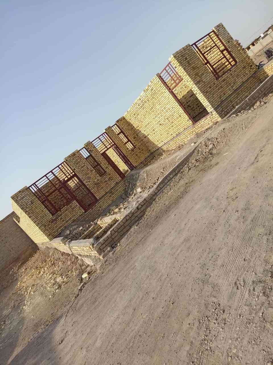 بيت هيكل للبيع مساحه 250متر مع قطعه 150متر طريق المشايه قرب سيطره العكب سعر خاص لتواصل ***********
