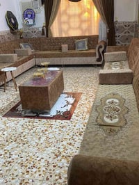 تخم ديوان١٥ متره للبيع جديد خيط ما مكطوع منه سعره مليون و ٣٠٠ / اي ستف...
