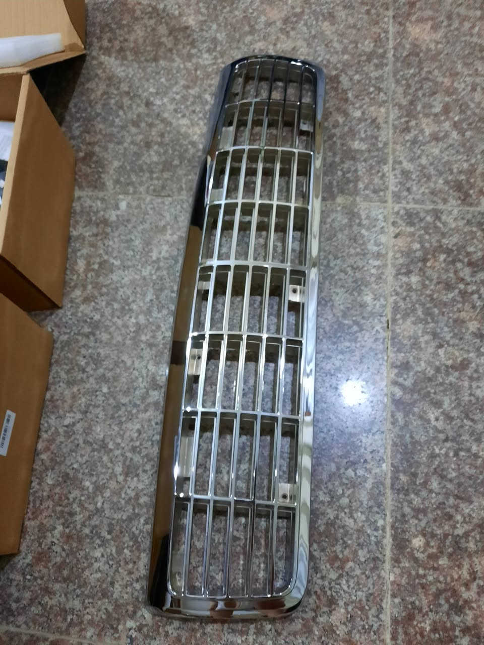 شبابيك دولفين جدد ما مستعملات ***********
