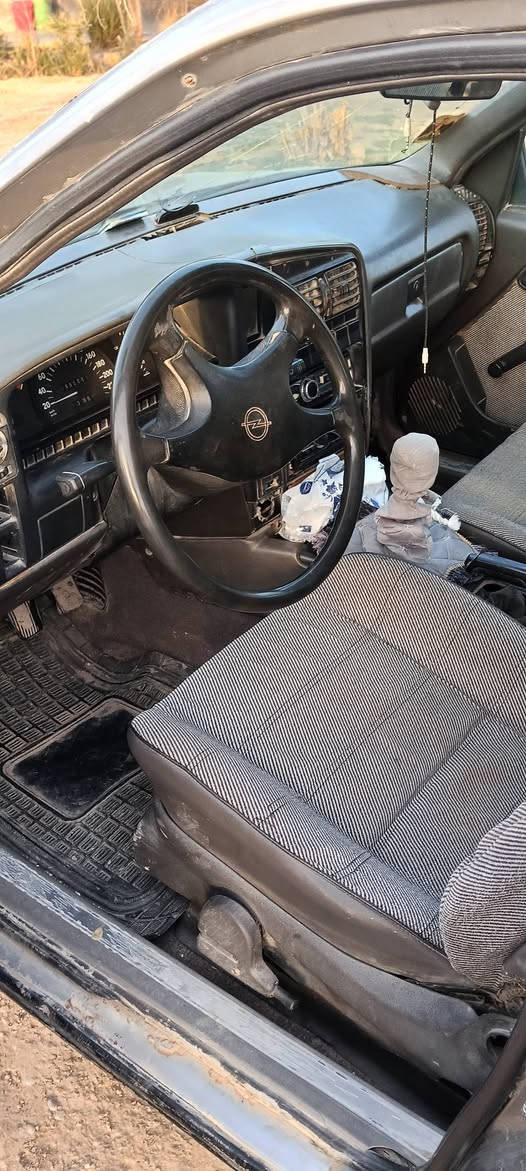 سلام عليكم اوبل اوميكه موديل 91صبغ عام جماليه رقم ديالى شرط تحويل سنوية باقي شهرين
محرك صدر امامي وخلفي كهربائيات فول كير عادي الكير حشر نمره2مكان ديالى جلولاء ‏‪0778 342 6830‬‏
