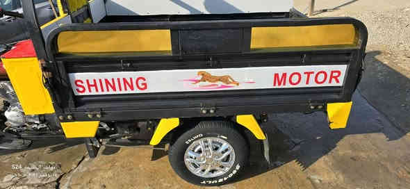 السلام عليكم ستوته للبيع
ستوته خير من الله ما ناقصها أي شي

محرك ركبه مكفولات كشر نضيف فول
مكان ديالى دلي عباس 

احلى من الصور السعر خاص للاستفسار ***********
