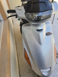 فراشة • نظيفة • رايدها ٤٠٠