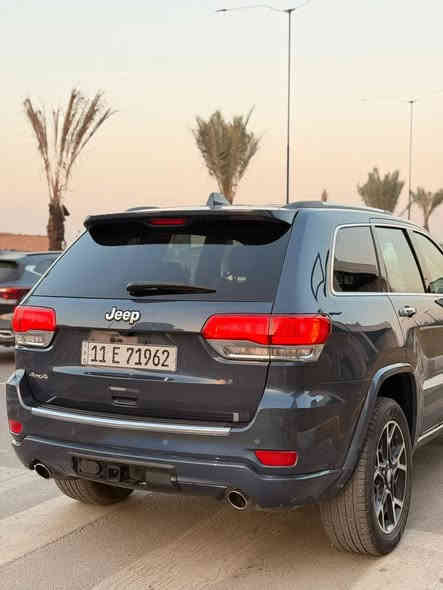 جيب اوفر لاند :2019 
المحرك : V6.  3.6L 
فول فول 
معروفة مواصفات الاوفر اعلى فئة بلجيب 
لون : ازرق كابوي الجديد 
حادث جاملغ وبنيد 
المواصفات 
* دفع رباعي 4x4 . 
* سقف بانوراما . 
* شاشه كبيرة 8.4 انج . 
* نظام الخرائط (GPS) .
* نظام التعليق هوائي (جكات) . 
* ستيرن كهربائي . 
* المصابيح الأمامية زنون .
* كشافات الضباب زنون .     
* تشغيل عن بعد .
* صندوق كهربائي .
* داخل اسود   .
* حفظ وضعيات الجلوس (ميموري) . 
* المقاعد الأمامية كهربائية .
* المقاعد الأمامية تبريد وتدفئة .
* سستم صوت الباين. 
* حساسات أمامية
* حساسات خلفية . 
* كاميرا خلفية .
* تدفئة ستيرن . 
* بخاخ ماء على المصابيح الامامي.
* المرايا الجانبية قابلة للطي .
* مرايا متحسسه للضوء العالي . 
* بلوتوث تلفون . 
* محدد سرعة . 
* نظام التشغيل والاطفاء الاوتوماتيكي ( Auto Start System ) .
معروضة 228 وبيهة مجال 

بيع او مراوس 
***********
