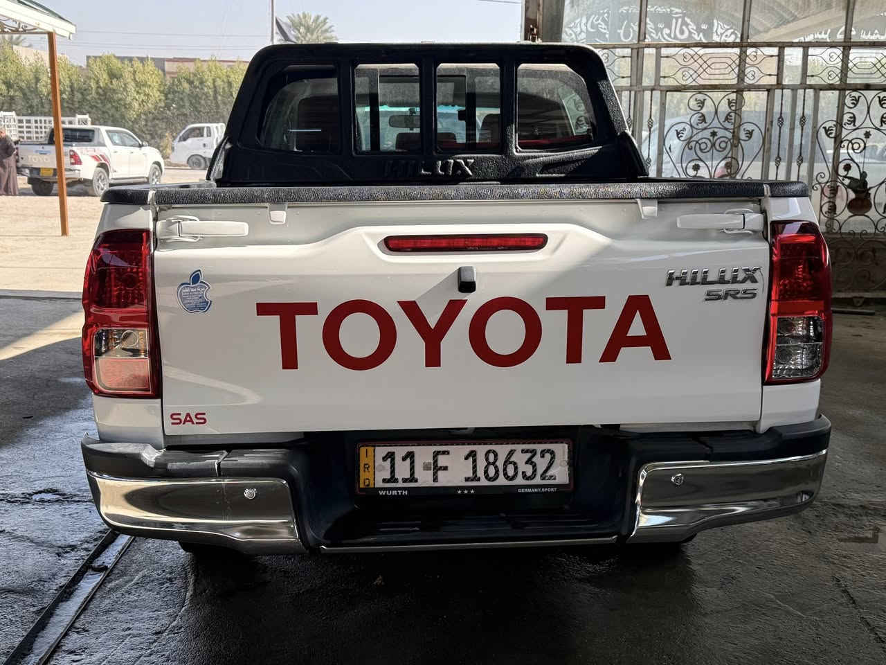 السلام عليكم
تويوتا هايلوكس موديل 2025
ماشية 4000 حقيقي 
رقم بغداد باسمي تحويل مباشر 
مكفولة كفالة عامة 
السعر 329$ وبيها مجال بسيط 
العنوان بابل جبلة 
***********
