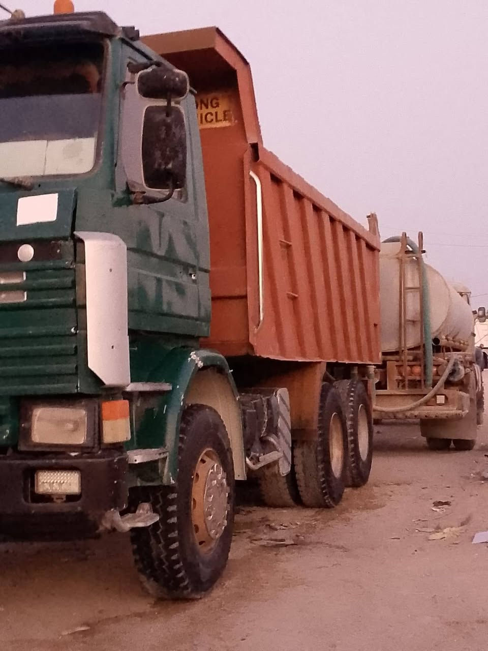 سكانيه لبيع  مكينه نضيفه كير5:5 مكفول تخم تاير نص عمر بدي نضيف قماره نضيفه بس شراي يتصل***********
