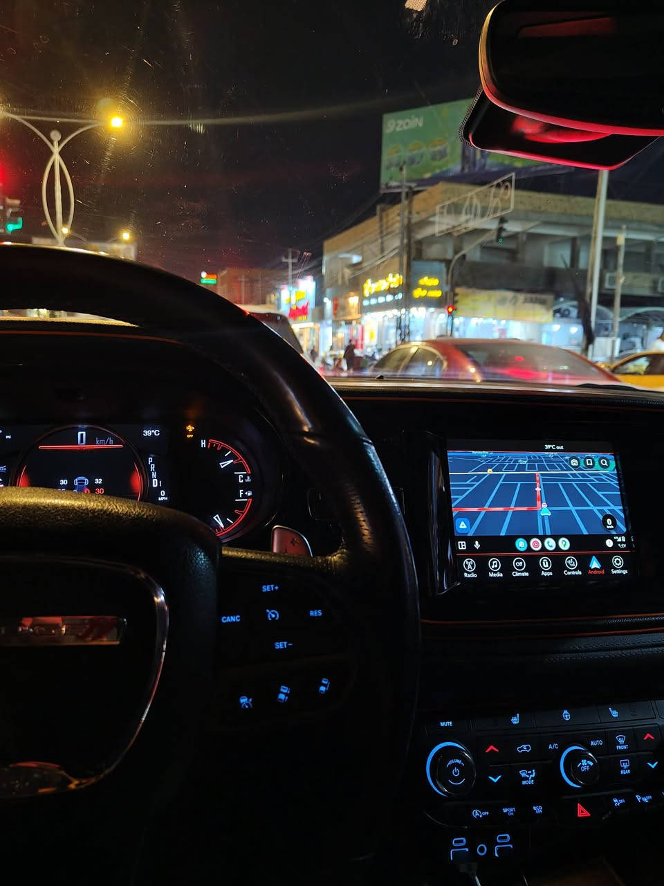 دوج دورنكو   2022  GT
***********
فول مواصفات. عدا الفتحه)
رقم :  اربيل 
اللون : اسود ملكي
المحرك : 3600 /V6
العداد : 39الف
سنوية وأرقام جديده 
المواصفـــــات  
‏‏ مصابيح امامية زنون
‏‏مصابيح امامية مع LED
‏‏ كشافات ضباب بروجكترات LE. 
‏‏ شاشة كبيرة 8.4 انج
‏ نفكيشن (GPS)
‏‏تشغيل عن بعد
‏‏بصمة باب
‏‏ دخول ذكي بدون مفتاح
‏‏*ويل كروم  قياس 20 أنج
‏نقطة عمياء
‏ بلوتوث تلفون
‏‏ مثبت سرعة 
حساسات امامي
رادار امامي
‏‏ حساسات خلفي
 مانع تصادم خلفي
‏‏كاميرا خلفية دوارة 360 درجة
گير طيارة 8سرع /اوتوماتيك و يدوي 
‏‏*كير شفت ستيرن
تدفئه ستيرن
‏‏تدفئة المقاعد
‏‏ مقاعد جلد + مخمل اسود
‏‏مقاعد كهربائية  
‏نظام سبورت 
نظام ايكو اقتصادي
نظام مانع انزلاق 
نظام اوتو بريك 
‏ ذاكرة لحفظ وضعيات الجلوس (ميموري)
‏‏ اطفاء وتشغيل اوتماتيكي Auto start .
الضرر موضح بالصوره بدون اي تبديل وبدون صبغ
 السعر 335
