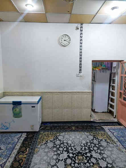 دار للبيع المساحه 50 متر ﷼﷼﷼﷼
يحتوي استقبال ومطبخ وصحيات وطارمه 
والطابق الثاني غرفه وصالة وصحيات 
حي ميسان قطاع 77 تجاري عالشريط الخدمي 
السعر 75 وبيه مجال ♕♕♕♕♕♕♕
واتساب متوفر ***********مكتب الجبوري للعقار بلخدمه ꧁꧁꧁꧁꧂꧂꧂꧂
