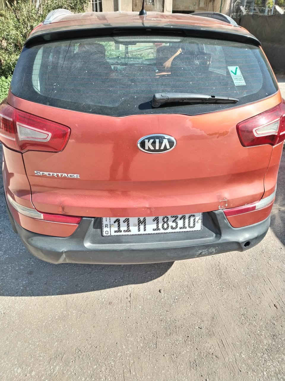 كيا سبورتج خليجي موديل 2013 فول عده بصمه والبنراما فوررر ويل محرك 2400 شاشه كامره حساسات تبريد ثلج حلوه السياره بيه صبغ حزام شررررط كفاله من الكلبه والتجيه صبغ سبب جرررراد القماره مامصبوغه حادثه جاملغ وبنيد فقط لغود شواصي حوض كفاله بسعرر بلااااش.((106 ))مجاله قليل الشرااي يتصل  *********** مكان السياره نجف
