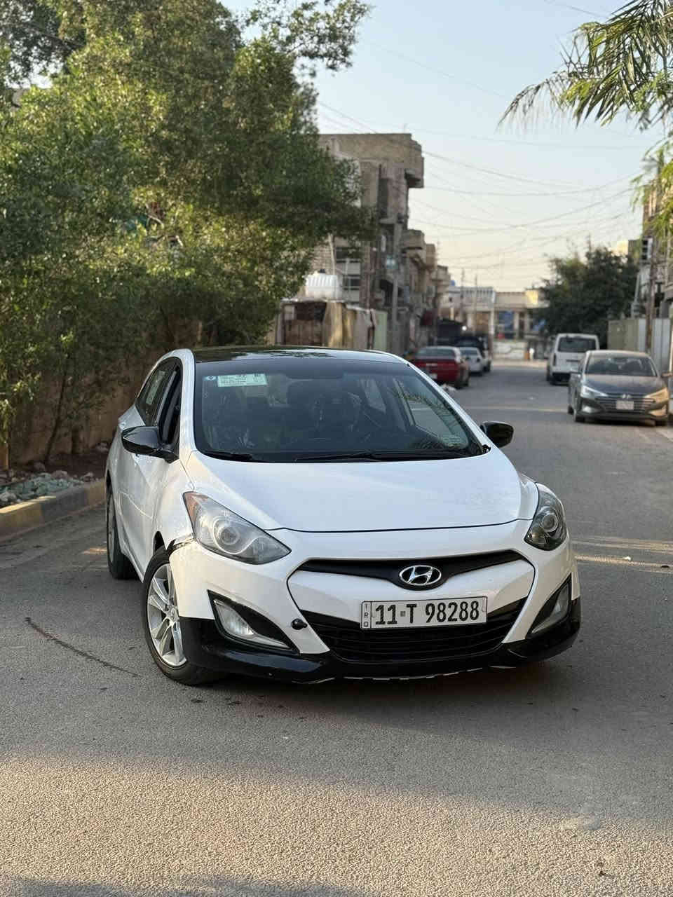 سلام  عليكم 96 وبيه مجال
هونداي النترا 2014 فول مواصفات عدى البصمه 
السياره كفاله شواصي لغود باسمي تحويل ثاني يوم 
السياره جاهزه على آخر حبايه ولسياره صدر والتبريد  وجديده كير والمحرك والصدر والتبريد والتدفئة 
السياره بيه أربع قطع صبغ بدون دواخل ولسياره مواصفات فول محرك 1800  كيرها AT بلادي 
السياره سعره ب96 وبيه مجال حك الجيه والعمله 
مكانه بغداد الامين الثانيه   
***********مؤمل حسين
