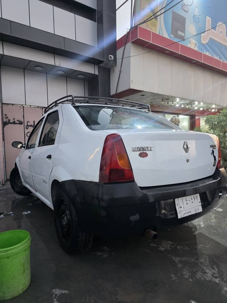 السلام عليكم ورحمة الله وبركاته 
سياره : رينو لوكان 
الموديل : 2010 
السعر ": 43 بيهه مجال بسيط 
عليها ادامه كامله من نوزلات بلكات 
جدد   حساس صالنصه جديد 
مجاري المي كلها جديده جوينات راديتر جديد واتر بم جديد مراوح مضبوطه حماوه ثابت شته صيف تبريد كله جديد من راديتر وصوندات وكمبريسر اذاين ودجات اذاين   كلهن    جدد باتري  
مازدات جديد + لايت زنون عالي ثلجي ناصي شمشي مكينه بحاله ممتازه كير ممتاز
🚙بلنسبه للكشر مال السياره بيها جاملغ امامي صبغ + بارد بلجاملغ الخلفي كد شبر

رقم السياره : كربلاء سنويه بأاسمي

المكان: السياره كربلاء الحسينيه 
رقم تلفون : *********** كربلاء, العراق
