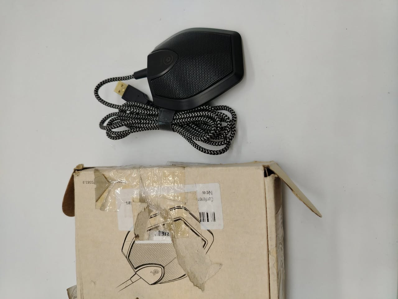 تونور ميكروفون USB للمؤتمرات G11، ميكروفون كمبيوتر مكثف متعدد الاتجاهات لمؤتمرات الفيديو والتسجيل وسكايب والفصول عبر الانترنت ومراسل المحكمة والتوصيل والتشغيل متوافق مع نظام التشغيل Mac OS X


**إذا كنت صاحب هذا الإعلان وتريد حذفه لأي سبب، رجاءا أرسل رسالة إلى الدعم الفني**