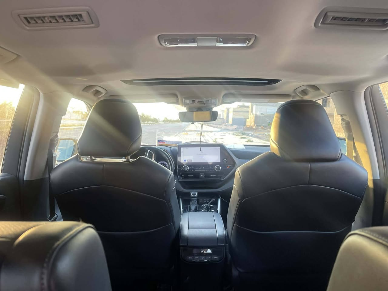 السلام عليكم للبيع هايلاندر هايبرد Limited 2024 وارد امريكي حدثها خلفي وموضح مع الصور
جميع الارباكات سليمه
ماشية 48 الف ميل قابله للزيادة 
محرك توربو دفع رباعي
السيارة مليانه مواصفات
تبريد تدفئه كشنات 
Vip
سماعات JBL
شاشه كبير
فتحه 
جنطه كهرباء 
شاحن وايرلس 
كاميرات محيطية ٣٦٠ درجه 
رادار أمامي وخلفي وجانبي 
الستيرن هيتر والمري هيتر 
جام الامامي هيتر
مكانها كربلاء ***********
فحص موقت
الترقيم مجاني
ممكن تترقم بغداد
السعر 340 وبيها مجال
