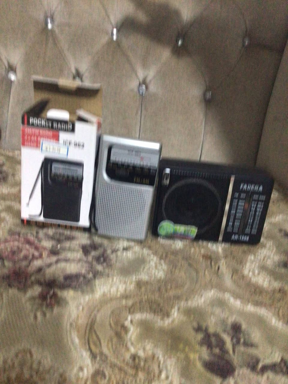 راديوهات ومسجلات للبيع وبأنسب الأسعار للتواصل مع الرقم ***********
