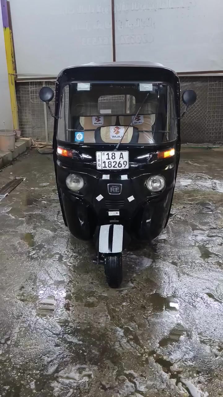 سلام عليكم خوان تكتك البيع موديل 17رقم نكليزي تحويل مباشر مكفولة من كلشي مصبوغة الجماليه محرك 20جديد تخم تاير جادر جديد دوشمه نضافه فول الف ماتصرف عليه رقم بابل مكاني كربلاء السعر4300وبيه مجال انتصل وبخدمتك ***********
