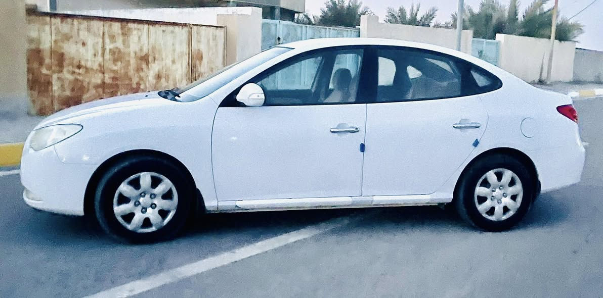 سلام و عليكم
للبيع النترا خليجي 2011 مكفوله من كلشي فقط بي تكحيل بسيط + شخطات قليلة محرك 1600 گير و محرك ممفتوح 
للاستفسار اكثر الاتصال ع الرقم 
***********
