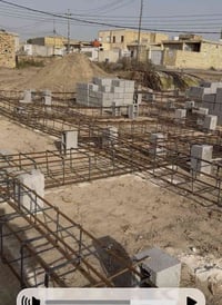 اريد عمال اثنين شغله بصيطه وسهله    البلوك  يصفطونه على الشيش يسونه مث...