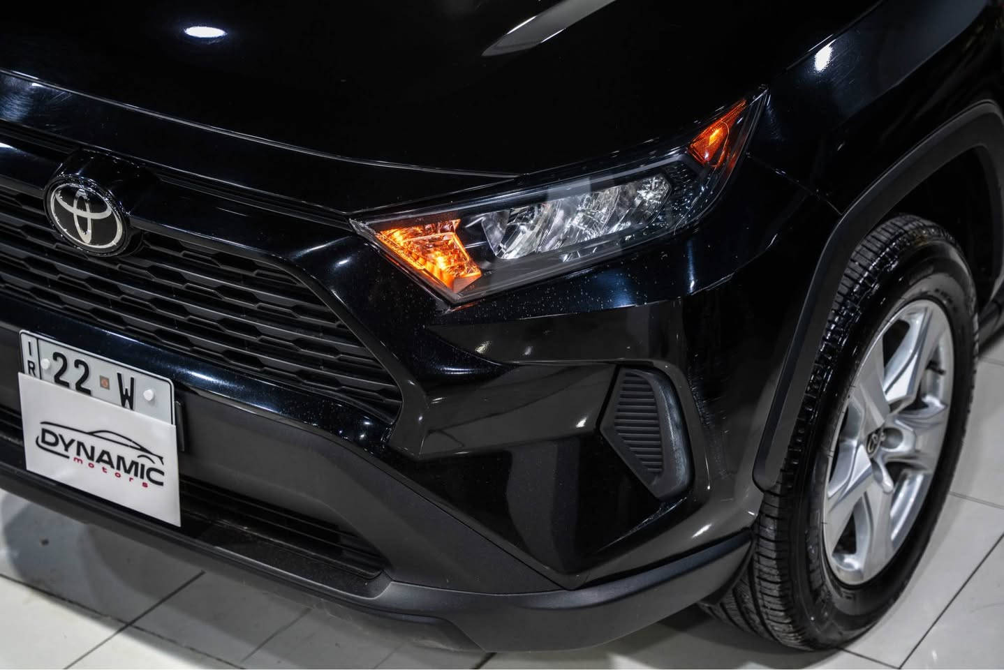 2023 TOYOTA RAV4 LE 4x4
سعر بلاش 208$🔥🔥🔥
‎عدد الأميال : 48,000 ميل
وارد : امريكي
الون :  اسود
الون داخل ؛ اسود
‏‎سلندر :  4 سلندر
‎مواصفات/  LE
صبغ : جامرلغ وراء و قبغ جنطة
‏‎ارباك :  كل سليم 
سيارة رقم اربيل 
مكان اربيل قريب شارع شورش معرض داييناميك موتورز 
من 10 صباح الي 10 ليل مفتوع
من المعلومات سعر  الرجاء التصل علي وتس اب
                                                                                 ***********

** *** *** *** *** *** *** ***

2023 TOYOTA RAV4 LE 4x4

‎ماوەی ڕۆیشتن : 48,000 ميل
هاوردةي : امريكي
‏‎پستۆن : 4 سلندر
رةنگ: رةش
رةنگي ناوي : رةش
‎موسفات/ LE
بوياغ: جامرلغ پشتةوة و صندوق 
ارباك :  هيج نةتةقيوة
ژمارة هةولير
ناونيشان هةولير نزيك جادةي شورش پيشنگاي دايناميك موتورز لة 10 بةياني تا 10 شةو كراوةية..

‎بو زانياري زياتر و سعر  پةيوةندي بكةن بة وتس اب

***********
========= أربيل, العراق
