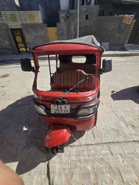 عندي تكتك مديل 21بيه ضربه مكينه كفاله رايده 6200 شراي ينتصل بكاني اول ...