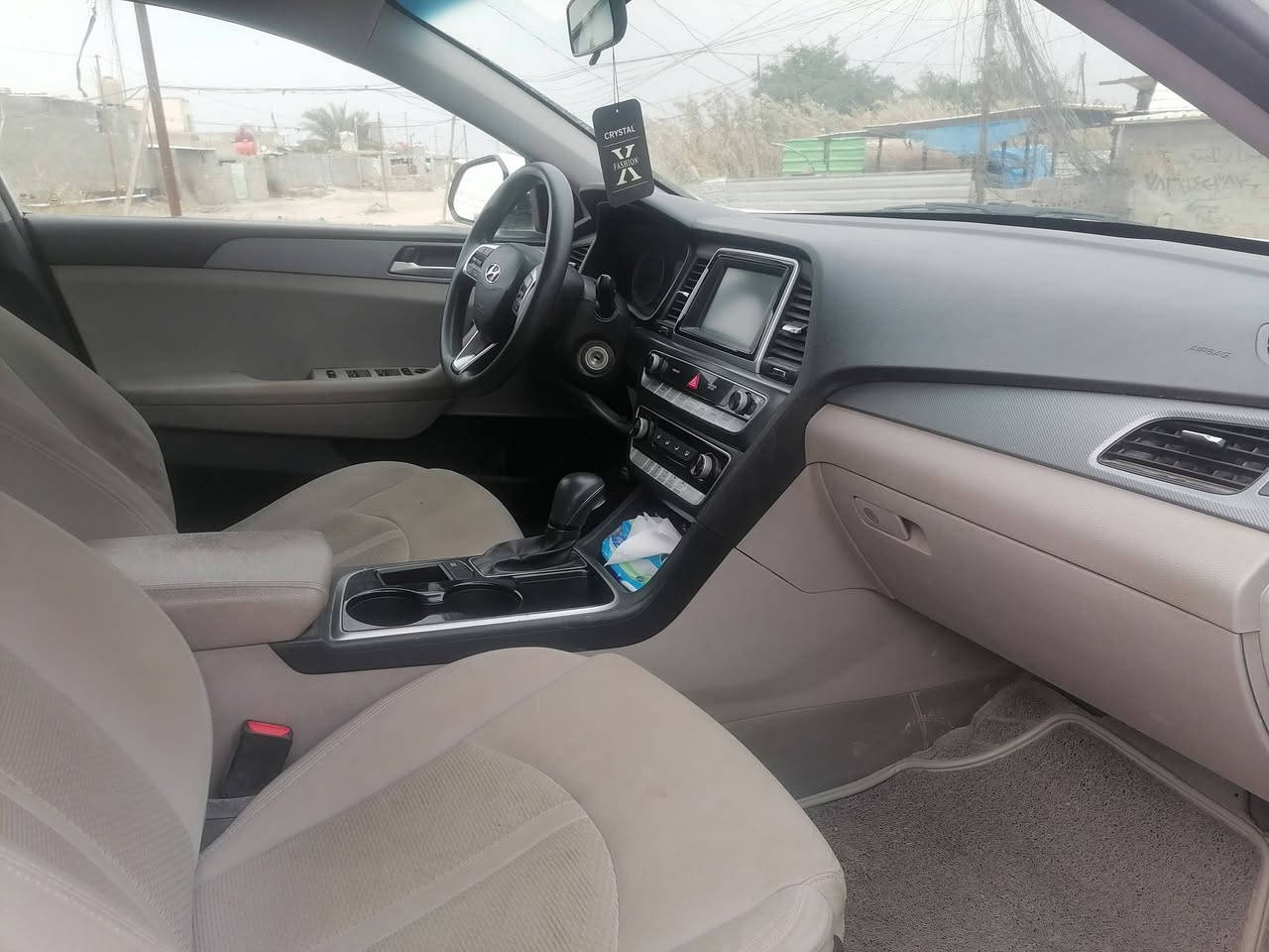 سوناتا موديل ٢٠١٨ امريكي
حادث جاملغ امامي وطخة بالجاملغ الخلفي
بيها حالوب قليل وتكشير بالقمارة
محرك ٢٤٠٠ مواصفات شاشة كامرة دواره
رادارات ماشيه ٦٤ الف
محرك كير حدادية تبريد تدفئه
تخم تاير مكفول رقم قادسية السعر ١٠٠
مكاني بابل قضاء القاسم

***********
