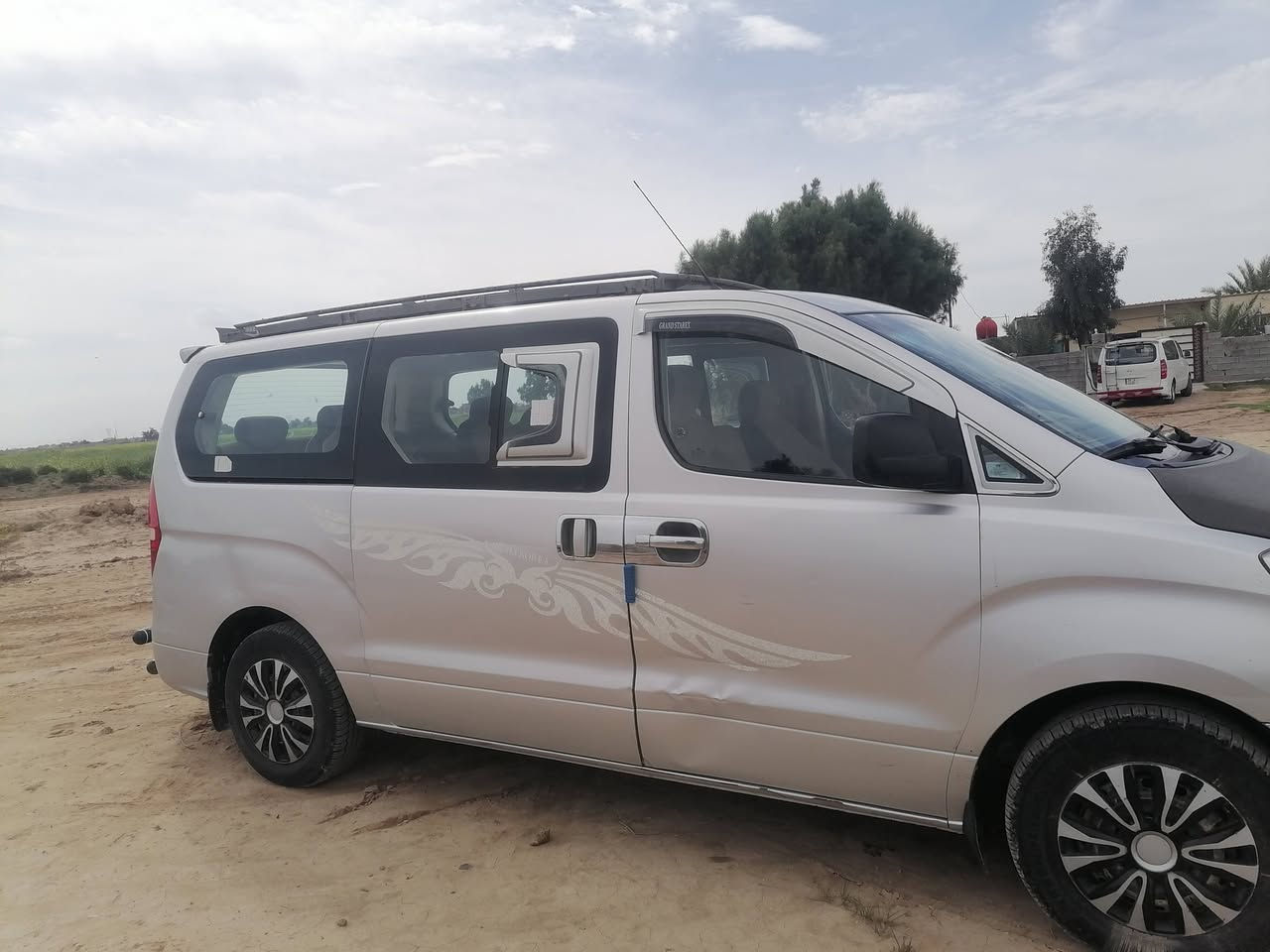 سلام عليكم
ستاركس 9 مصري
رقم بغداد سنويه لل28
مكينه تنقص
السعر 135 وبيه مجال
***********
