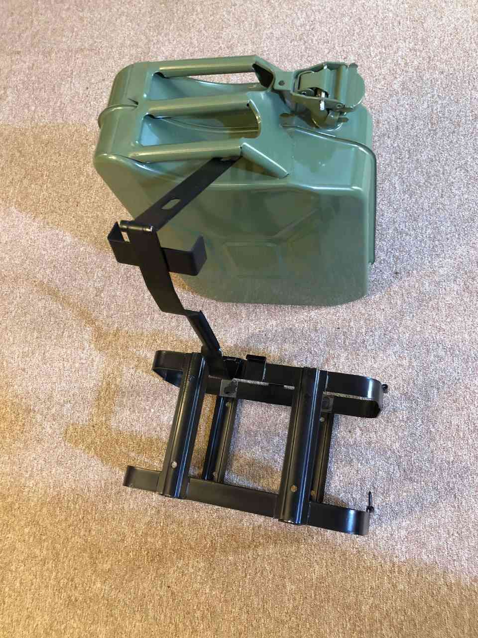 غراض فور رنر للبيع كلمن وسعره اخوان اللي يحتاج من ذني الغراض يراسلني بيهن جديد وبيهن مستعمل / توصيل لجميع المحافظات عندي ،،،


**إذا كنت صاحب هذا الإعلان وتريد حذفه لأي سبب، رجاءا أرسل رسالة إلى الدعم الفني**