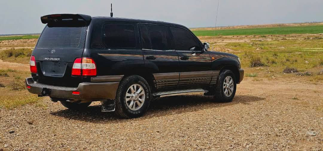 السلام عليكم مونيكا 2006 حديدة للبيع نظافتها مثل ما تشوفون بالصور محركها vvt طاك كازكيت بيه فقط تبريد كامل السعر 55 وبيها مجال العنوان ديالى شهربان
***********
