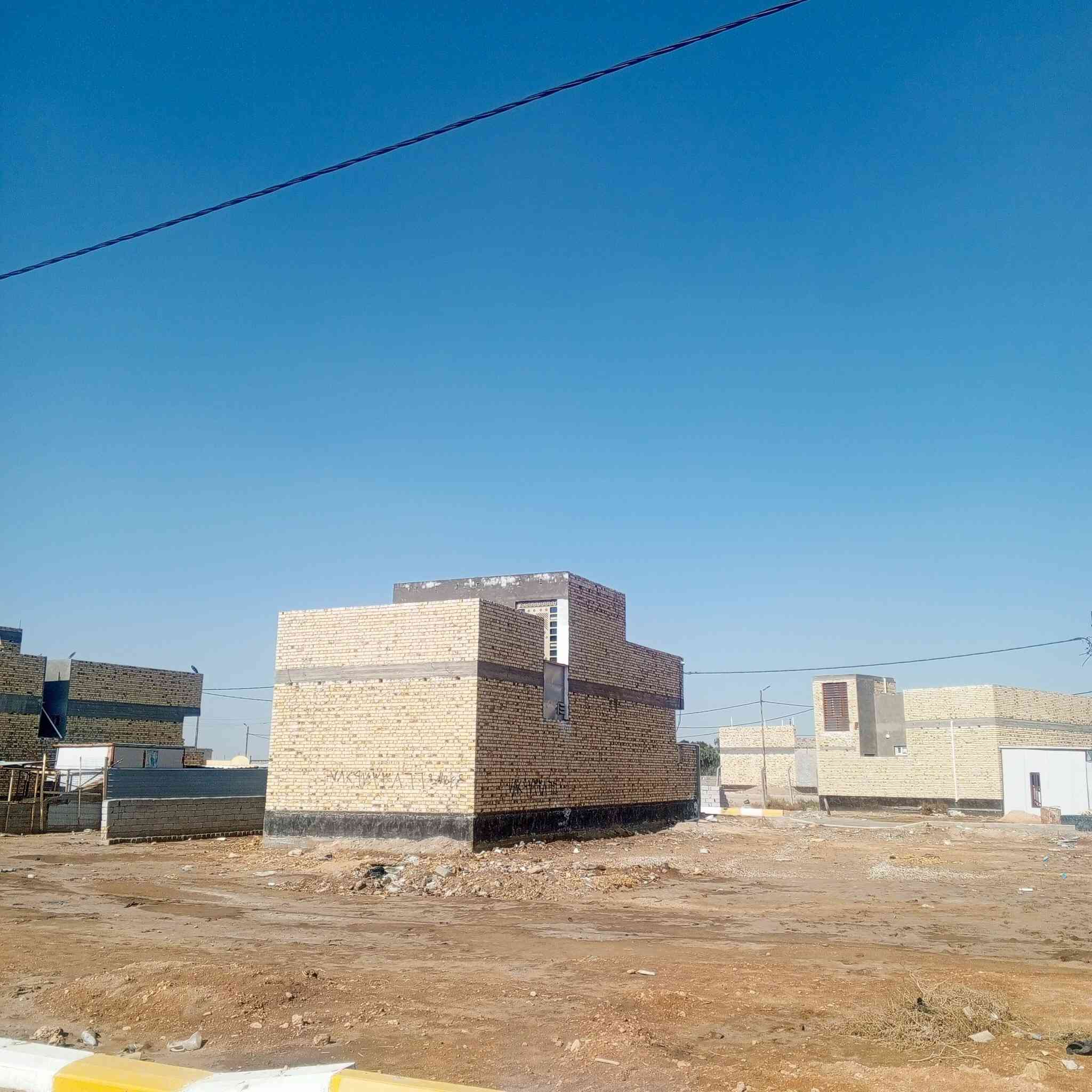 2 بيوت للبيع في مجمع الامير السكني  هياكل واحد صب مسلح 100 متر غرفه وصاله وستقبال ومطبخ وصحيات خارجيه وداخليه  ولثاني 125 متر هيكل بدون صقف بنا طابوق رباط صب مسلح بي غرتين 2 نوم استقبال مطبخ صاله صحيات خارج وداخل  للبيع العنوان بالتفصيل في زراعي التقيه الثانيه قرب سيد محمد ابو عرابيد مقابيل سيراميك السفير   طريق الديوانيه حمزه عل يسار خلف سكه القطار  للستفسار عن السعر ولعنوان 
***********# اتصال فقط 👉
***********# أسيا 👉 
***********# واتساب فقط 👉
