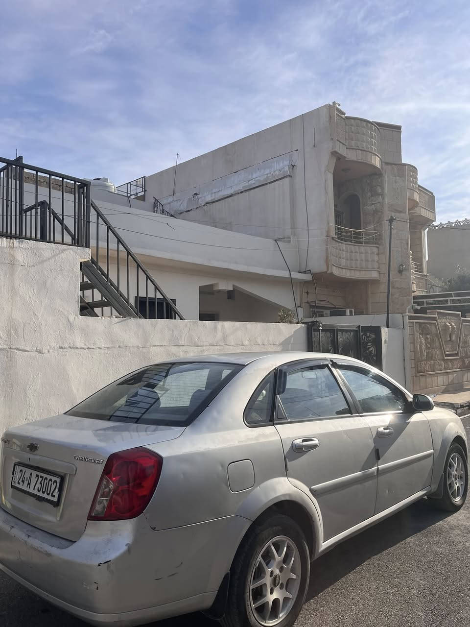 اوبترا 2009
بيها صبغ جاملخ الخلف فقط(عكس السائق)
سنوية 2027
بيها كوبون
السعر 78 وبيها مجال 
للتواصل ***********
     ***********
المكان بعشيقه
